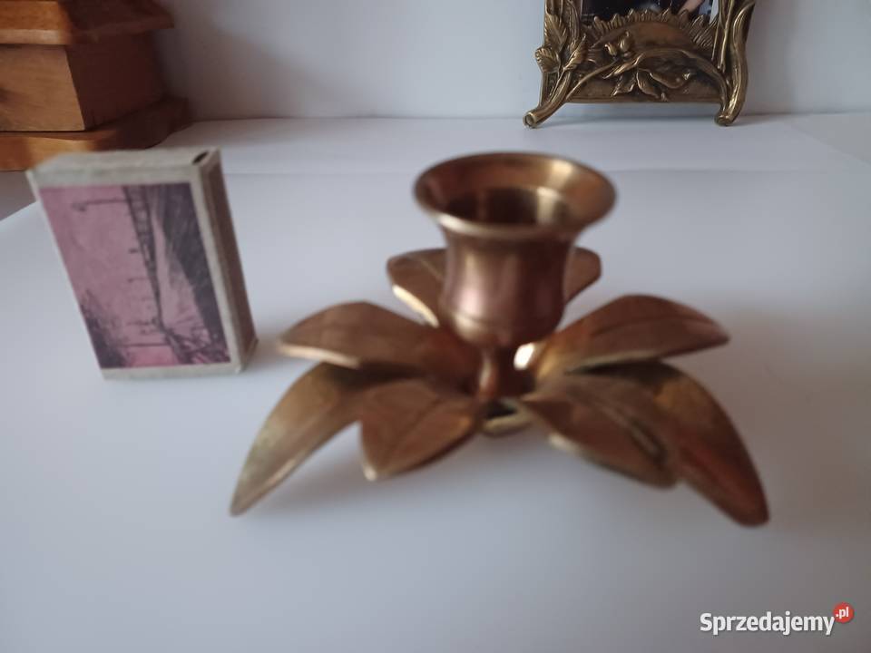 Mosiężny świecznik kwiat Wyprzedaż kolekcji Poznań