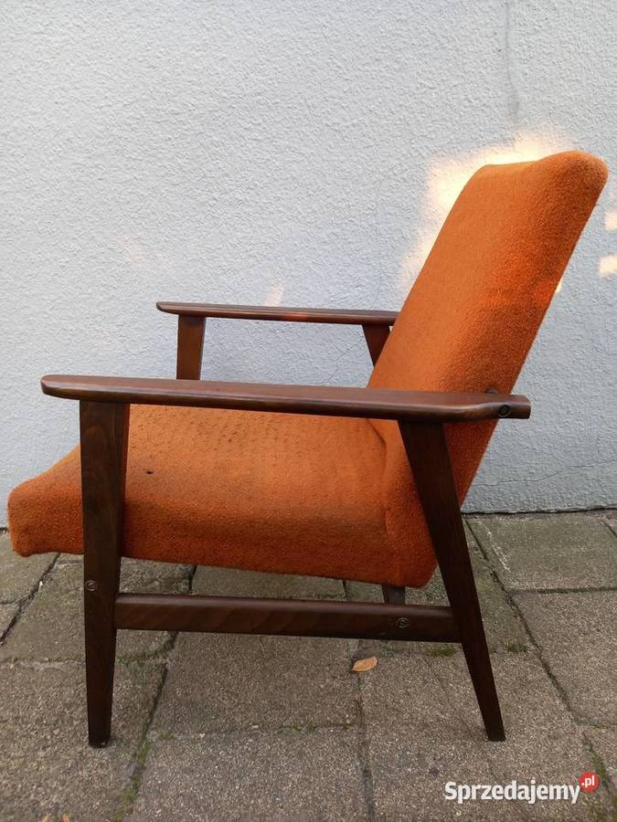 Stary fotel Śnieżnik PRL vintage Rawicz
