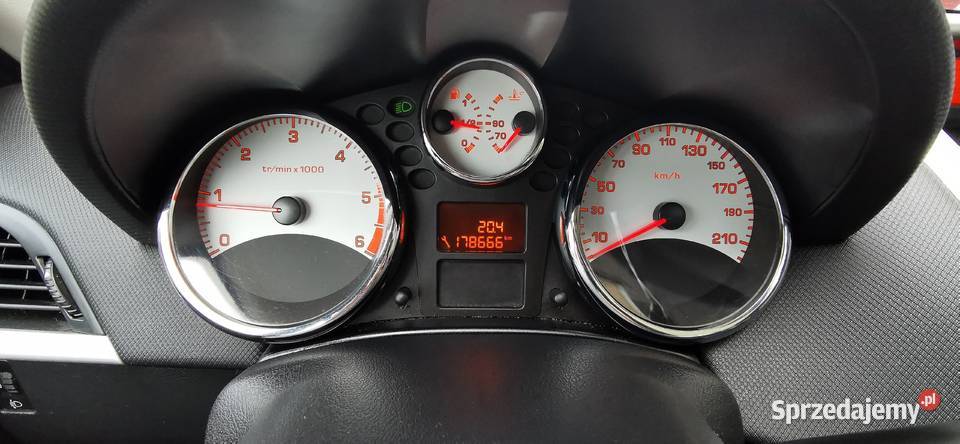 Peugeot 207 SW 2012r 16 90 PANORAMA DACH nowy Poznań