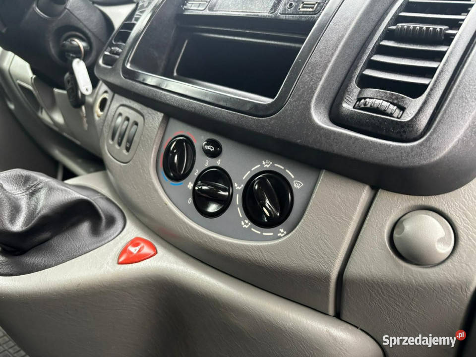 Renault Trafic 20 1402014L2H2Elektryczne szyby manualna Złotniki Kujawskie