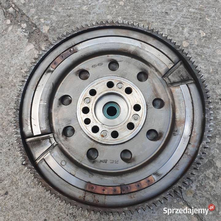 KIA CARENS IV 17 CRDI DWUMASA KOLO DWUMASOWE sprzedam