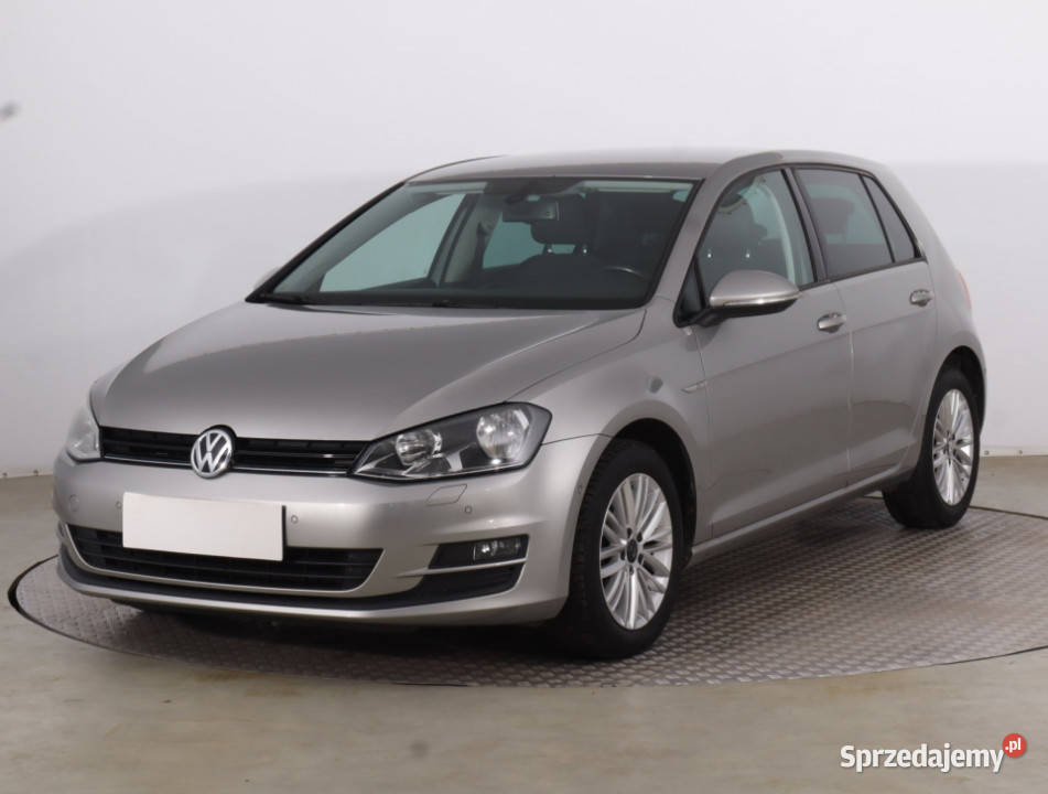 VW Golf 12 TSI 77KM