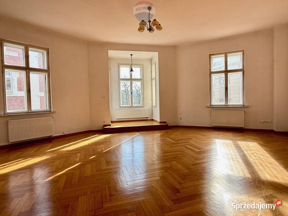 Lokal użytkowy w Centrum BielskaBiałej 194m2 Wynajem śląskie Bielsko-Biała