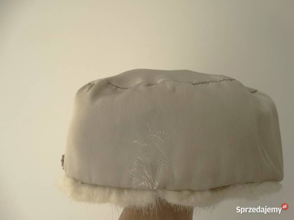 Czapka Futrzana z Norek Kremowa Toczek Futro Dla kobiet Łomża