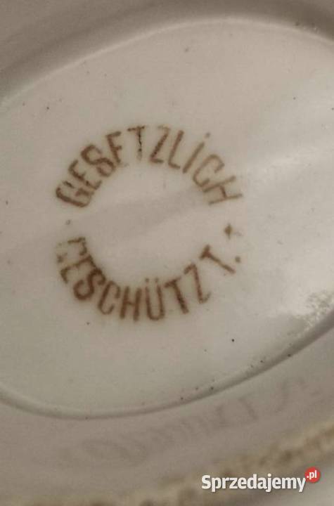 Stylowa sosjera secesyjna
Koenigszelt AG Lata