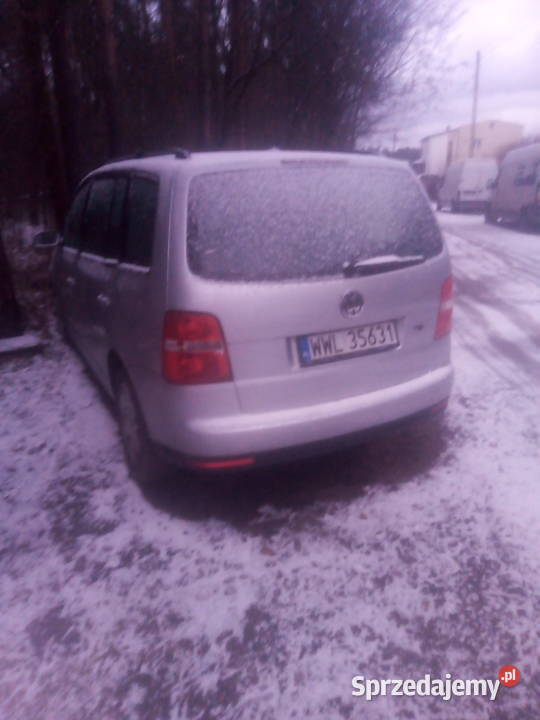 Vw touran 20 TDI uszkodzony Ząbki