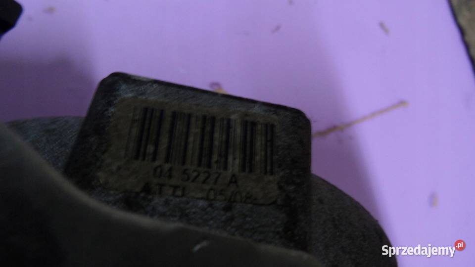 Land Rover Discovery 27 D 276DT 190 09R osobowe