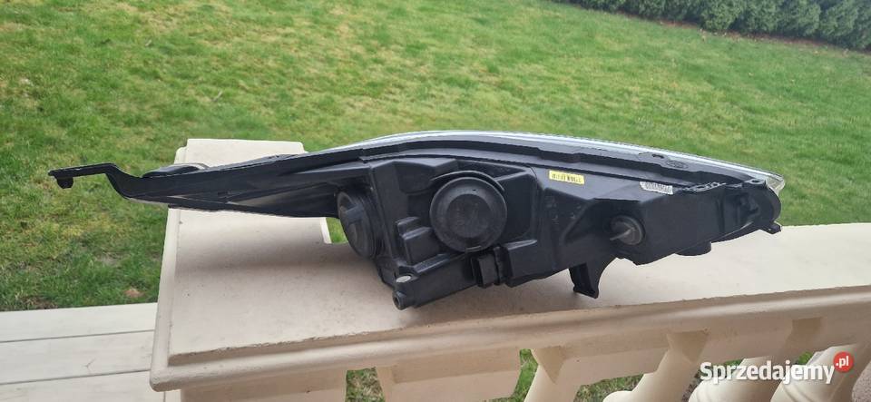 Lampa lewa Ford Fiesta MK7 13 lift lewe Cieszyn sprzedam