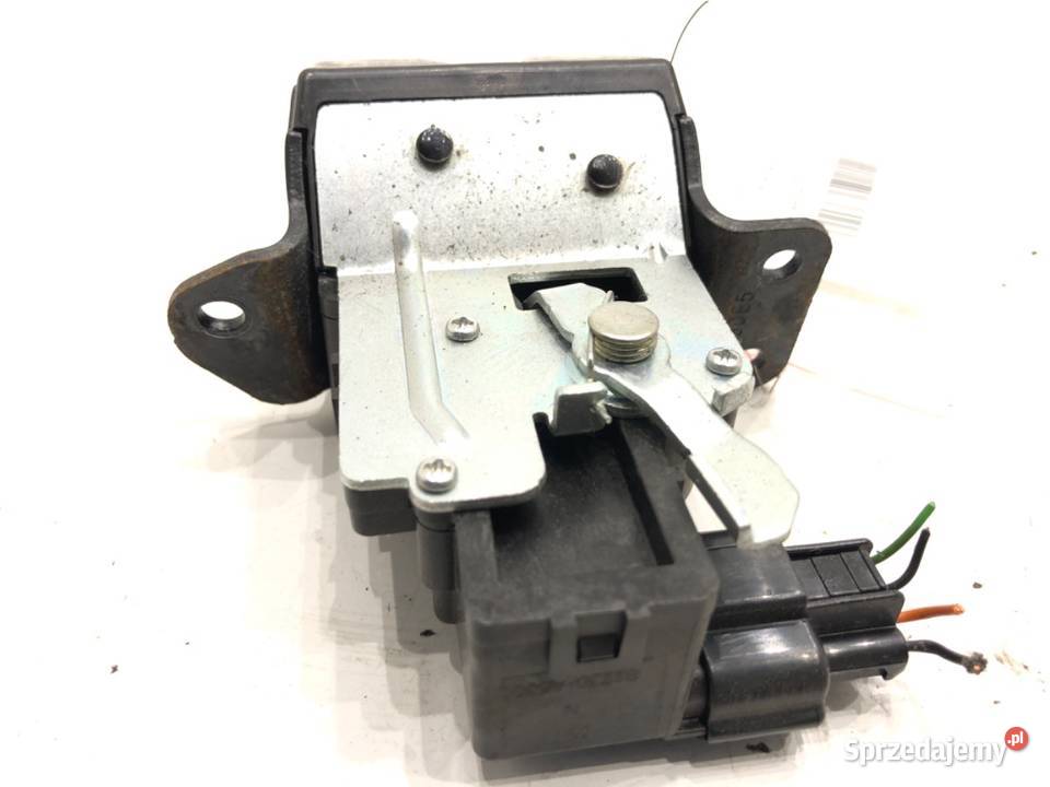 ZAMEK KLAPY TYŁ HYUNDAI i30 Hatchback