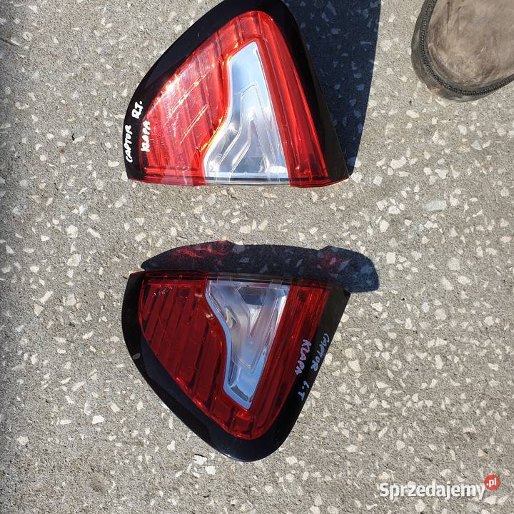 RENAULT CAPTUR I LAMPA LEWA PRAWA TYL W KLAPE Łochowice