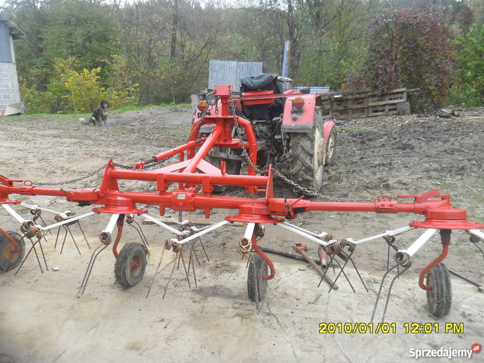 Przetrząsarka do siana karuzelowa Biecz