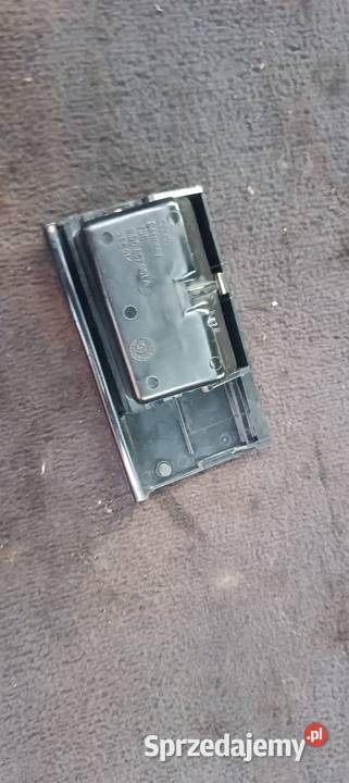 Popielniczka tył Audi A4 B5 a16 osobowe
