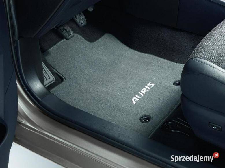 TOYOTA Auris Oryginalne dywaniki welurowe dolnośląskie Kąty Wrocławskie