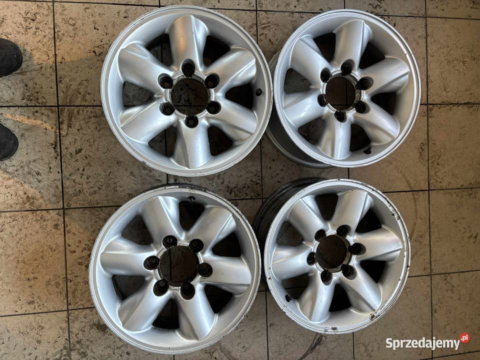 Felgi Nissan Terano 2 Lift Rozstaw 6x1397 R16 Nowy Targ