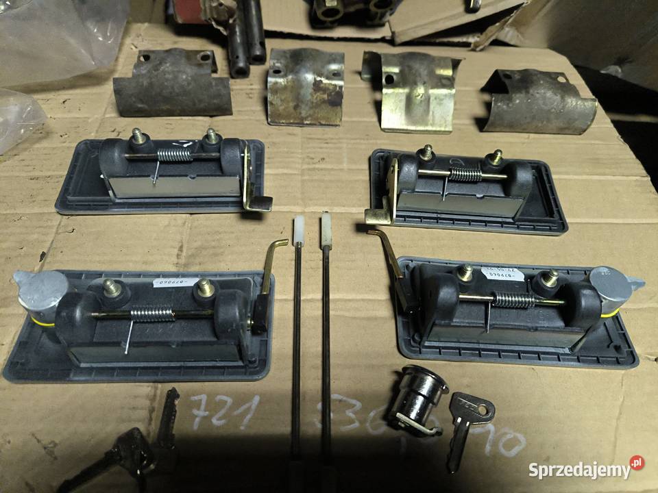 POLONEZ Caro klamki komplet zestaw klamka osobowe