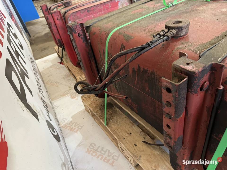 Zbiornik Bak Paliwa Iveco Budowlany długość 100 Zbiorniki