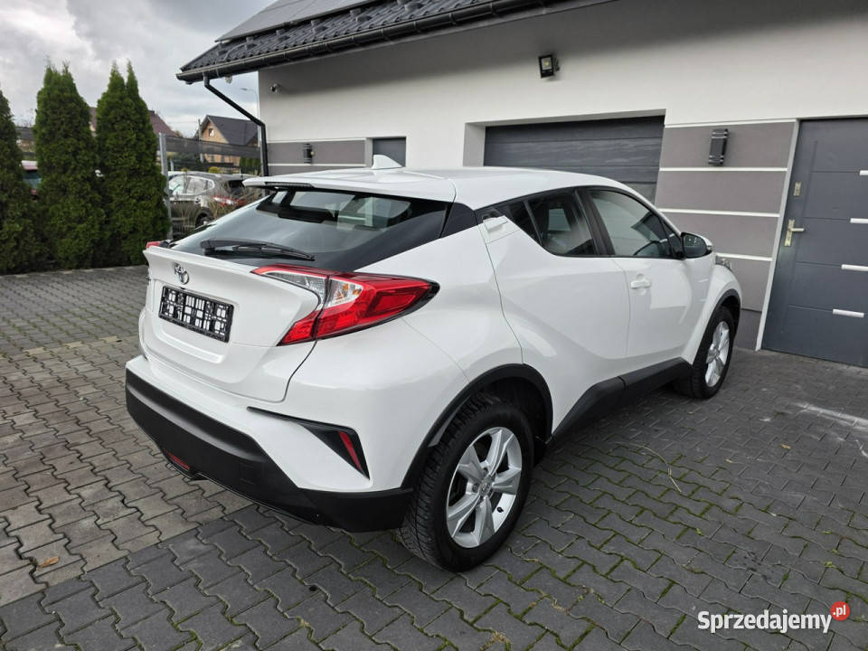 Toyota CHR 12 benzynamanualkamera cofania100 C-HR