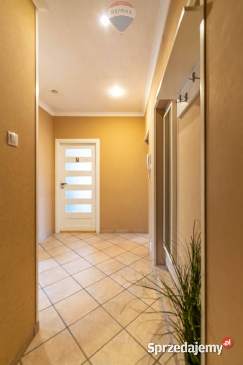 2 pokoje z balkonem centrum Pabianic łódzkie Pabianice sprzedam