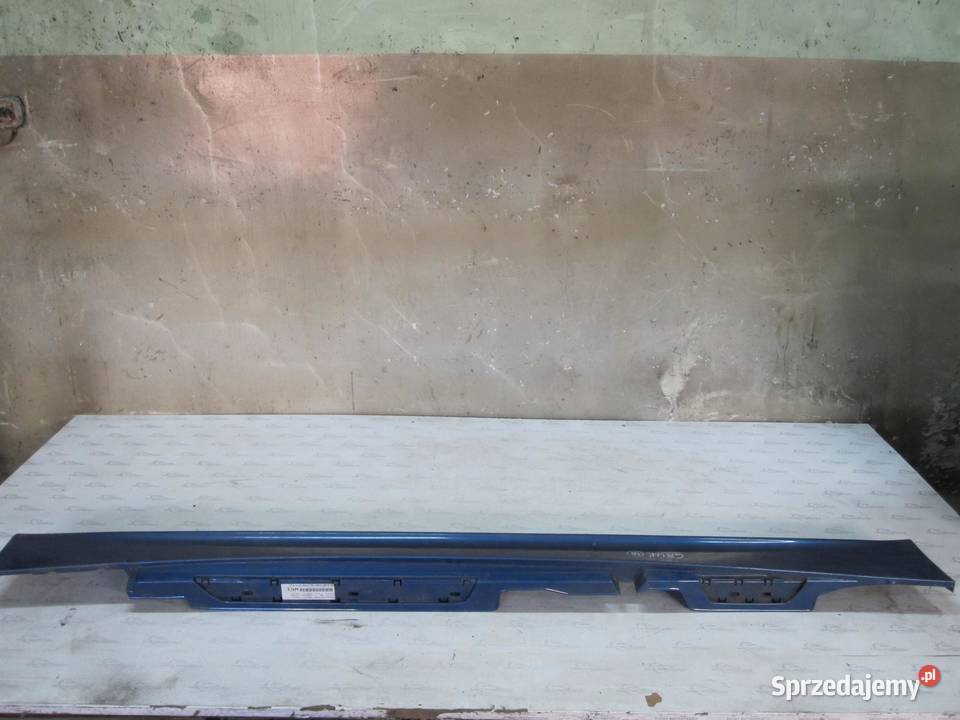 BMW E81 E87 06r listwa progowa prawa 871107368