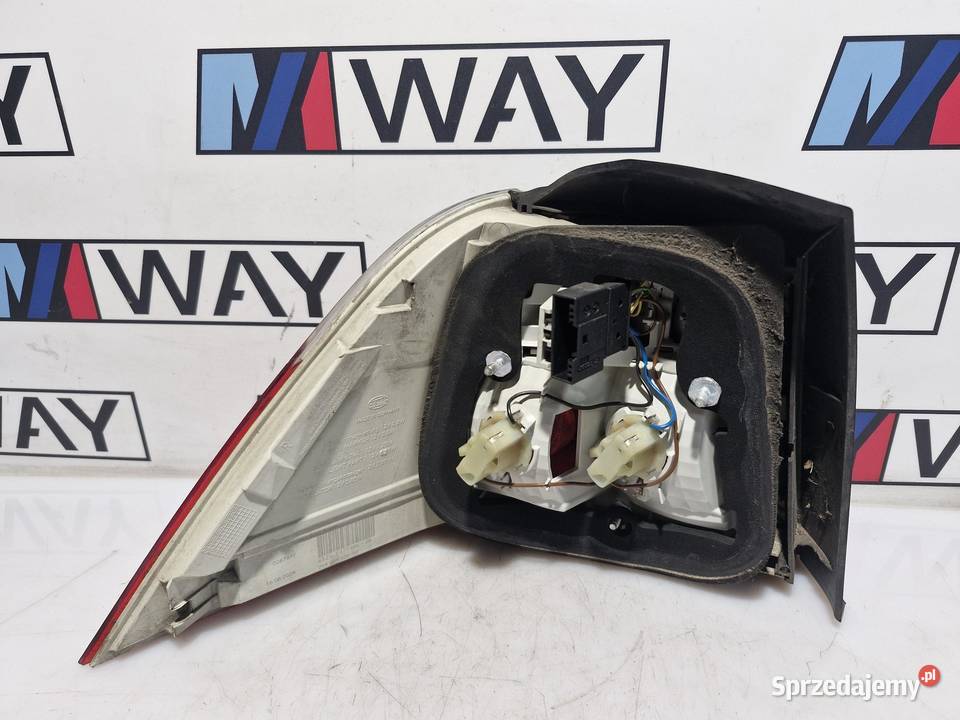 7177694 BMW E61 LAMPA PRAWY TYŁ PRAWA W BŁOTNIK