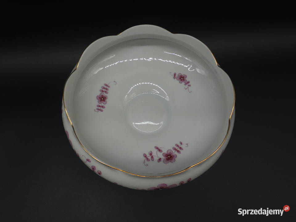 Porcelanowa patera na nóżce Lichte ozdobiona Raszków