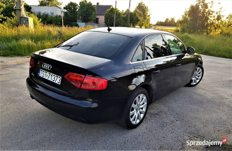 Audi A4 B8 Sedan 18 T 160 Dobrze wyposazony i