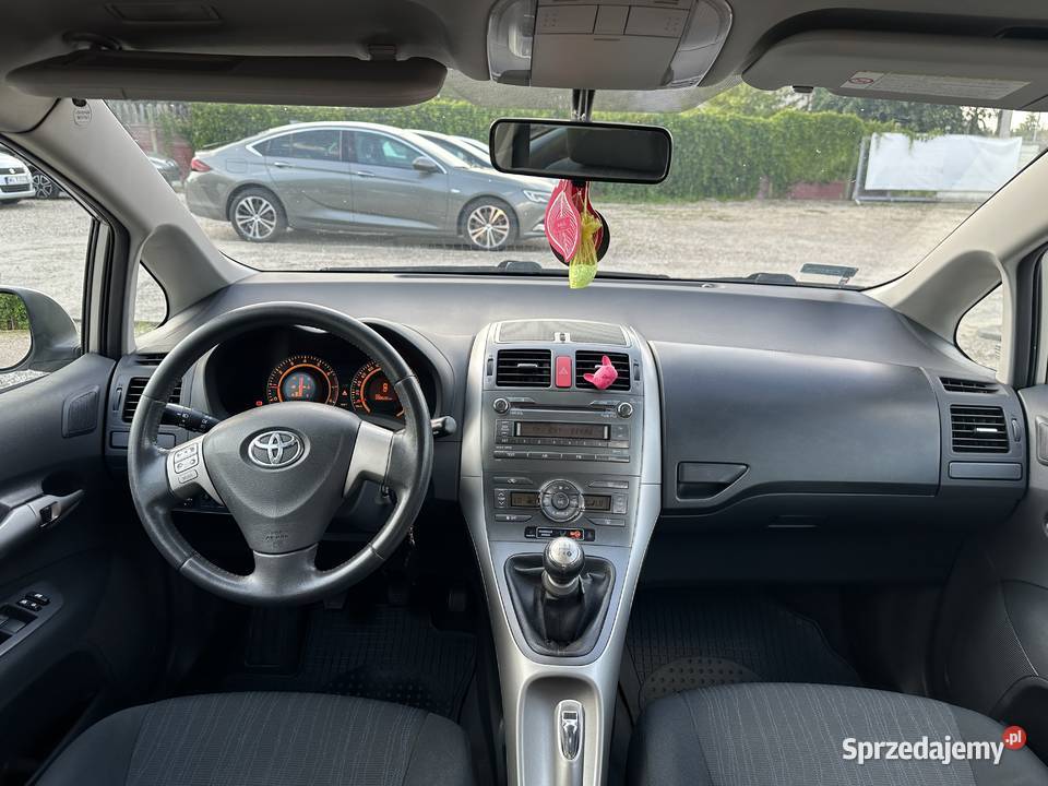 Toyota Auris 16 124 GAZ LPGAutomatyczna Warszawa