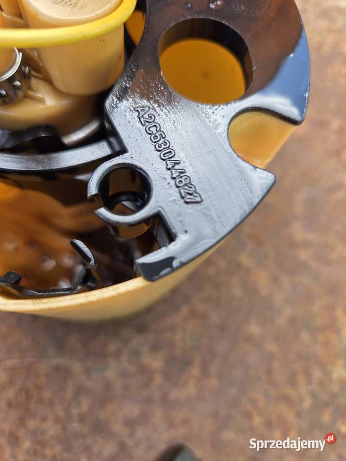 Pompka z pływakiem Audi A6 C6 benzyna