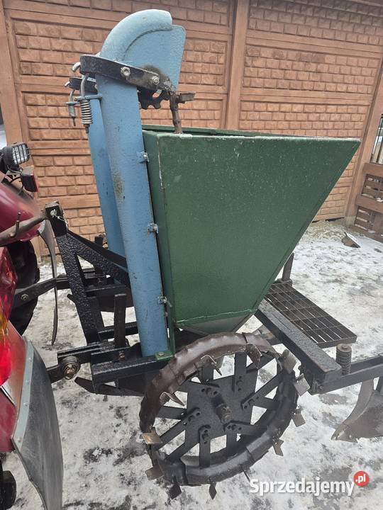 Sadzarka do ziemniakow