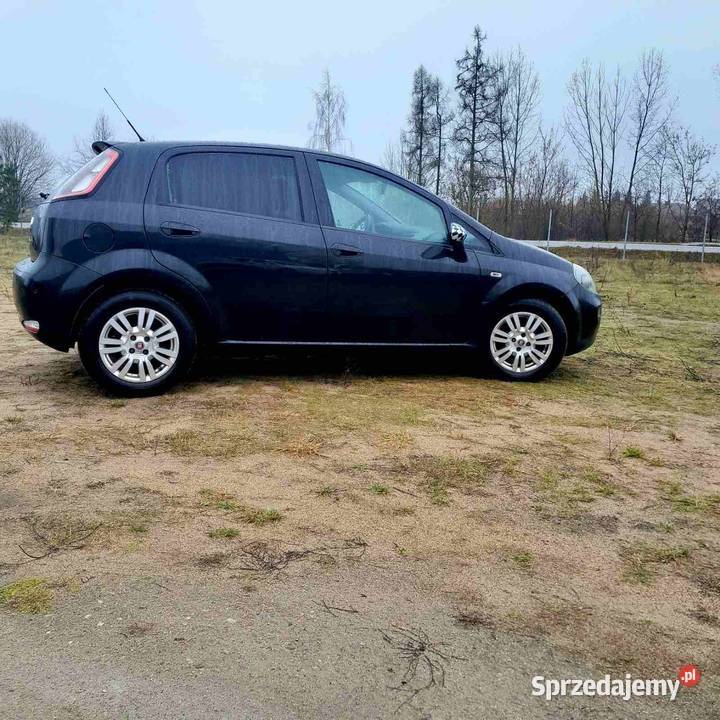 Fiat Punto BenzynaOrginał lak i przebieg Szydłówek