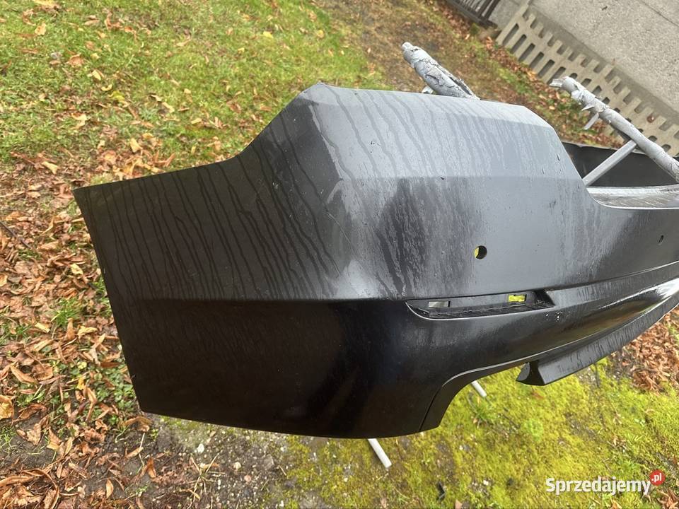 Zderzak tył BMW 5 F10 sedan PDC osobowe