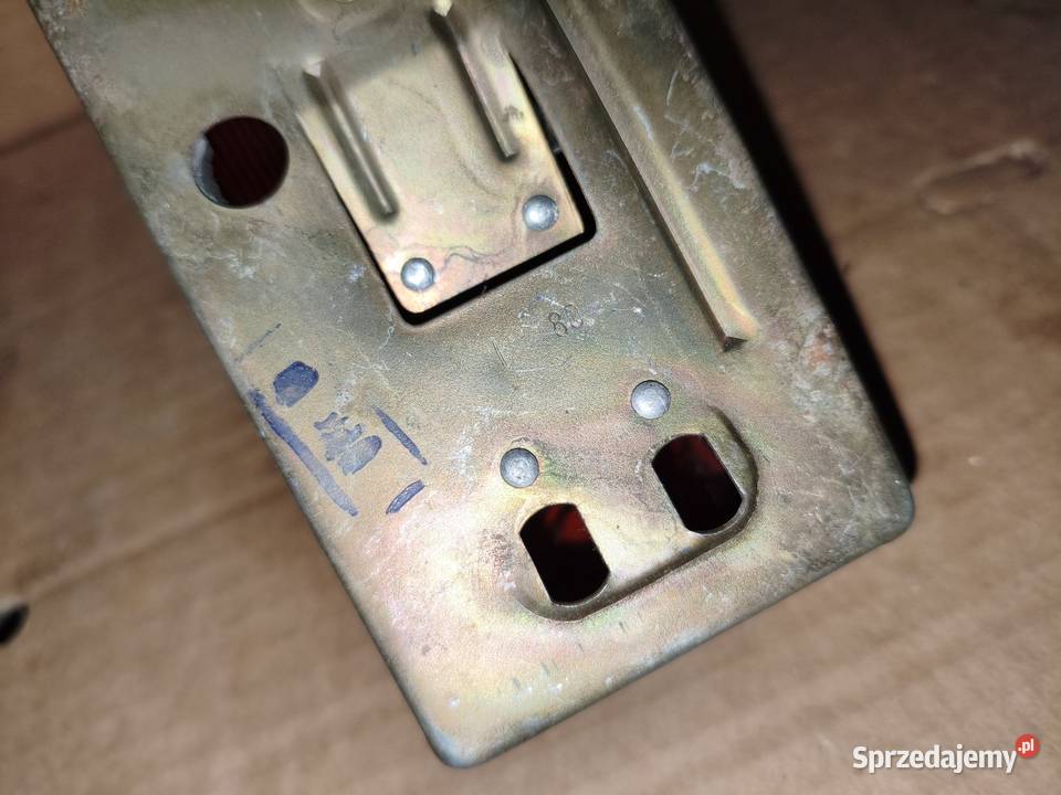 Oryginalna nowa tylna lampka K750 Dniepr MT K650 wielkopolskie Leszno