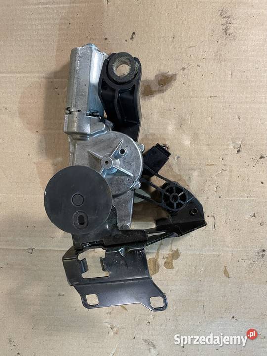Mechanizm silniczek wycieraczki tył 7061367 bmw Rok produkcji 2004 Szczecin