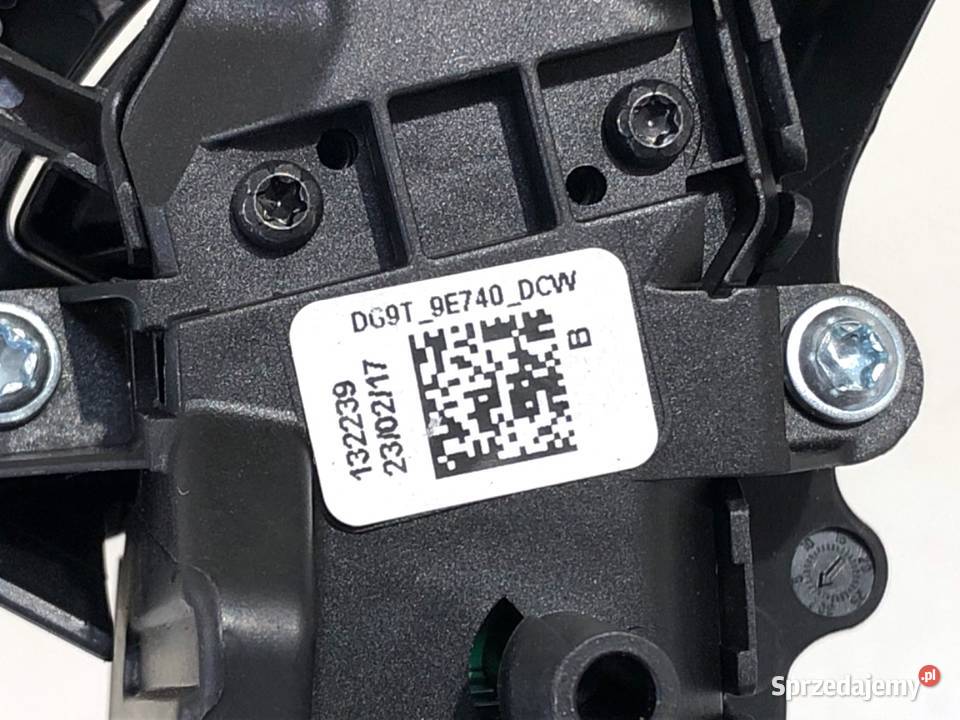 PRZEŁĄCZNIKI KIEROWNICY FORD MONDEO MK5