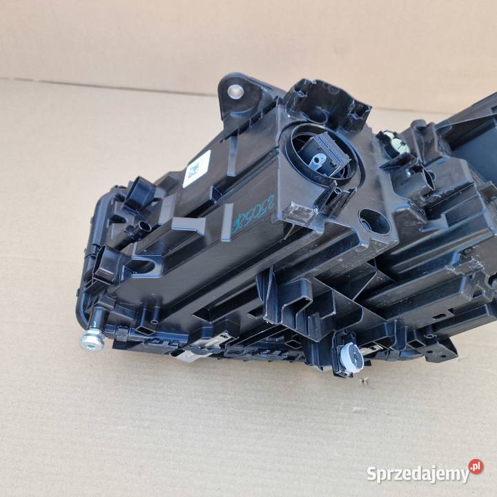 BMW 5 G60 G61 REFLEKTOR LAMPA FULL LED PRAWA Bieleń