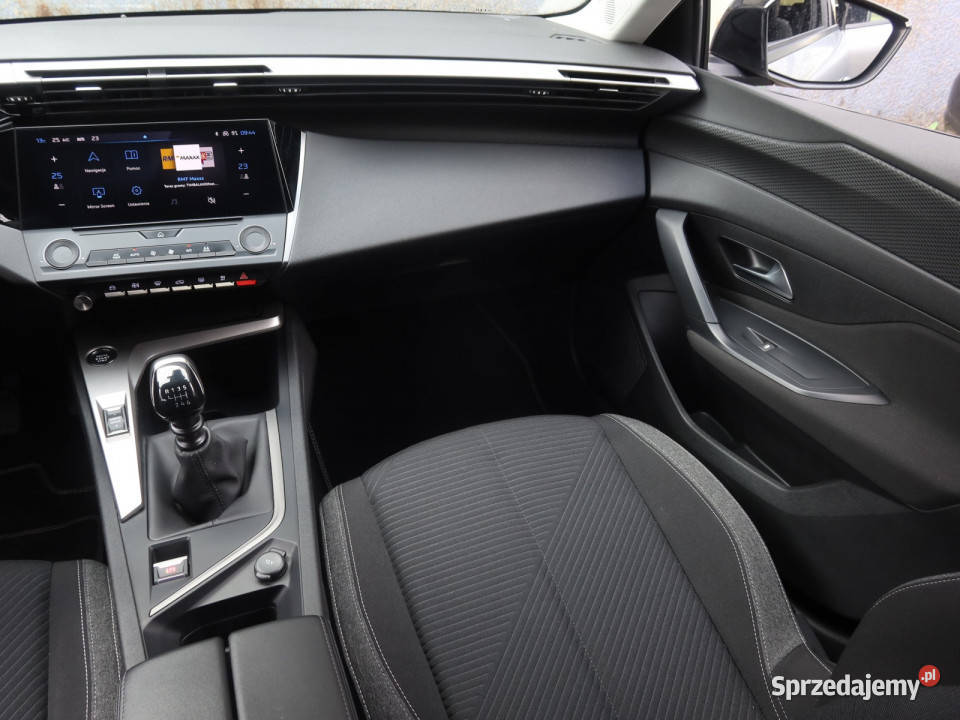 Peugeot 308 15 BlueHDi wielofunkcyjna kierownica