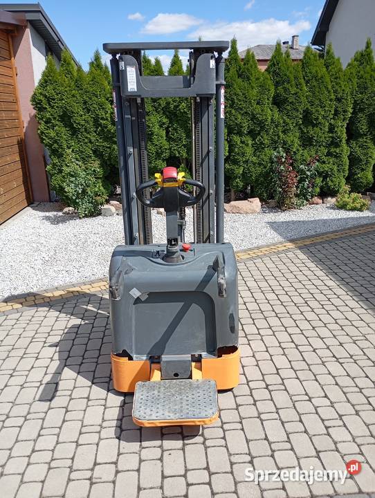 Wózek paletowy masztowy elektryczny Promag 5m sprzedam
