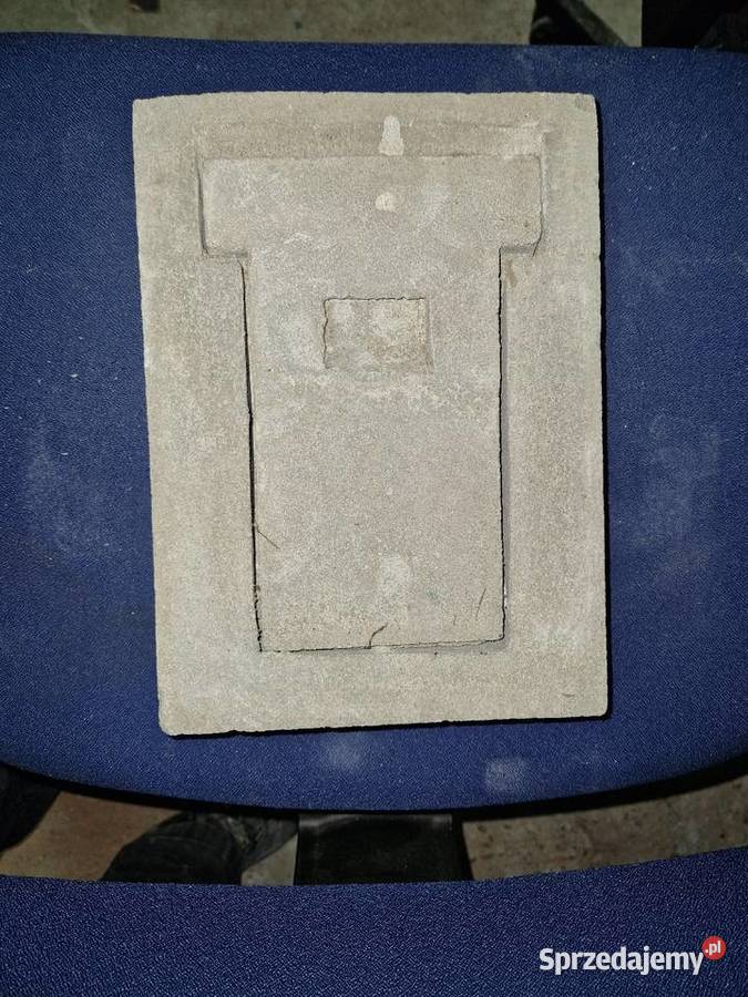 Rewizja komina zasuwa kominowa betonowa Kominki Kąśna Górna