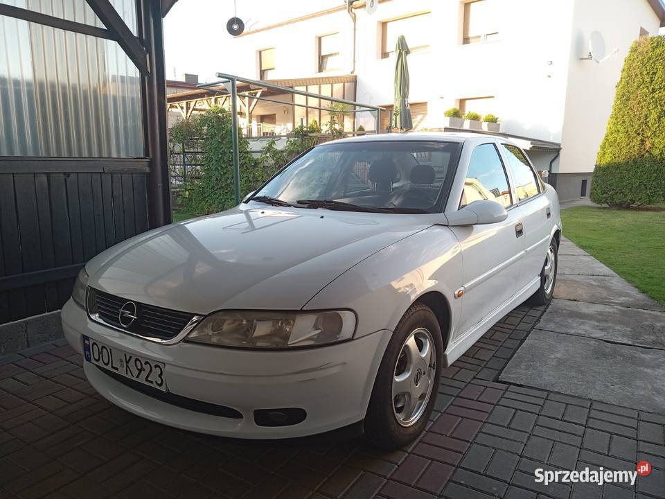Opel Vectra B 18 115KM Vectra Olesno