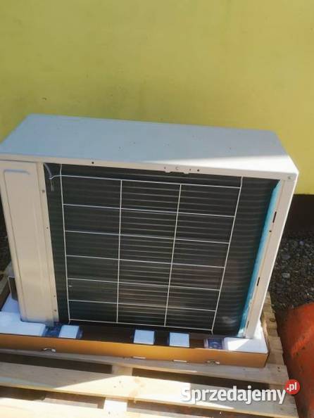 Klimatyzator Daikin 71 kW komplet NOWY
