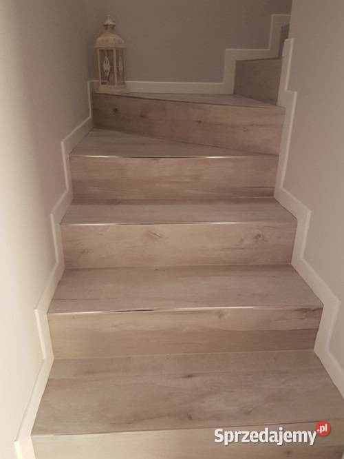 Płytki na schody 120x30 NATURALNA twarda deska Łask