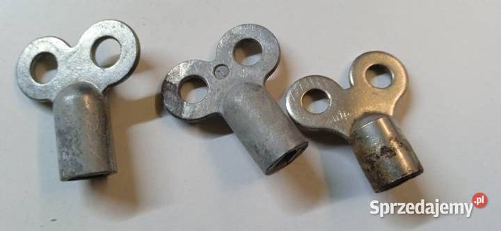 Klucze kluczyki do zegarów Andrychów sprzedam