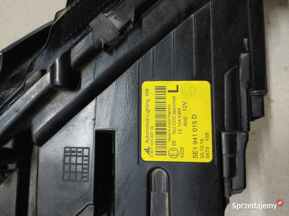 Octavia III led lewa osobowe Włocławek