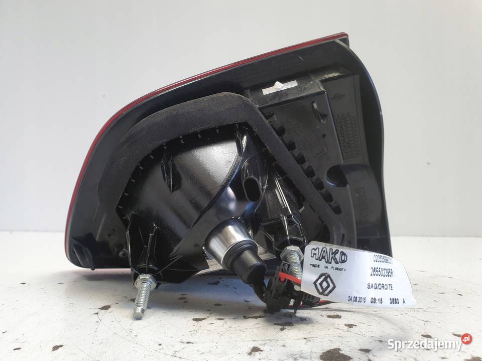 LAMPA PRAWA Renault Clio IV kombi TYLNA prawy Rudka