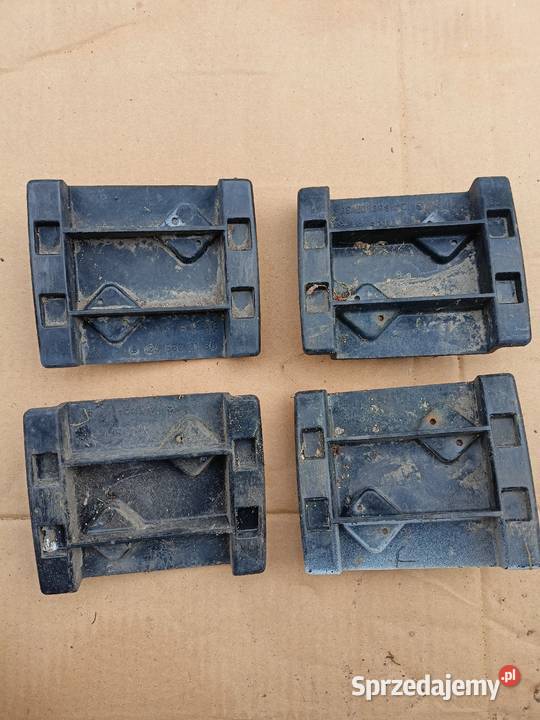 Mercedes W124 ślizg zderzaka tylnego 124 Skarżysko-Kamienna