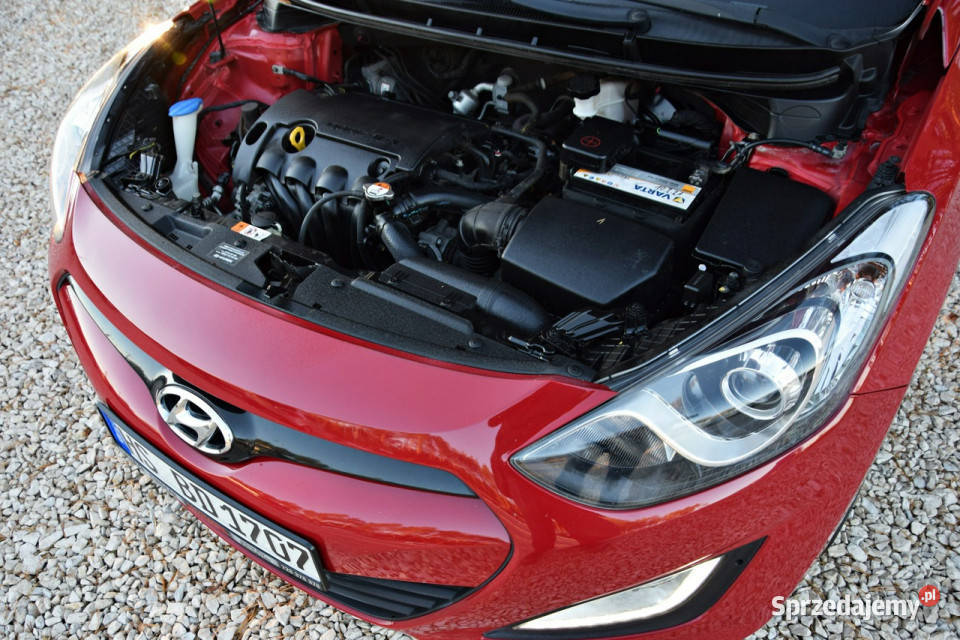 Hyundai i30 14 MPI 100 Kamera Navi LED kurtyny powietrzne Ostrów Mazowiecka