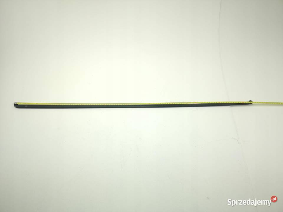 USZCZELKA DOLNA DRZWI PRZÓD LANCIA KAPPA osobowe Listwy i nakładki