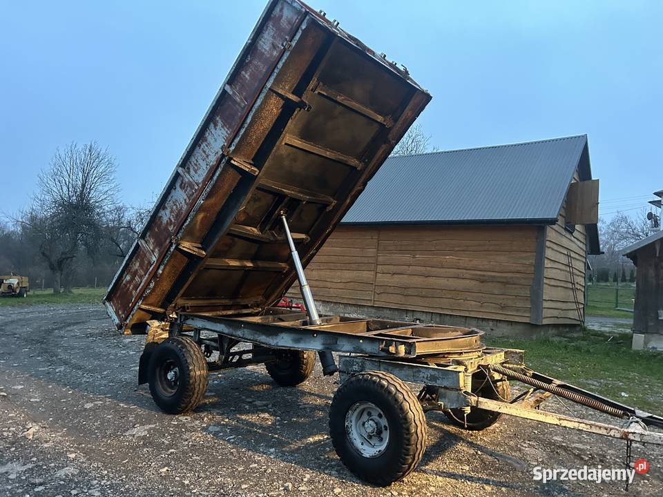 Przyczepa rolnicza Autosan D47 wywrotka 3 strony małopolskie