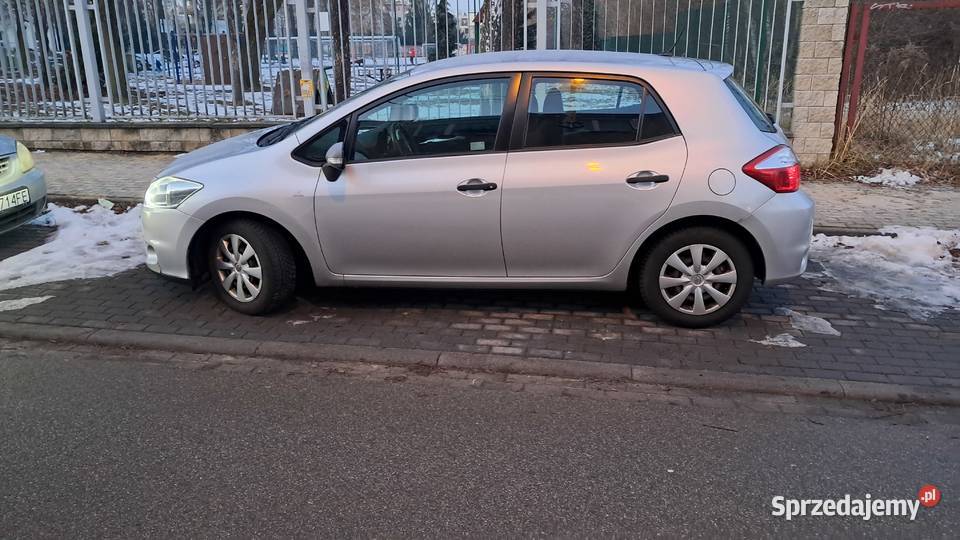 Toyota Auris 14D Salon Polska 4/5 Auris sprzedam