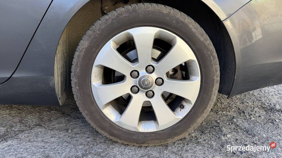 Opel Insignia 16B 115 2010 Zarejestrowana wielkopolskie